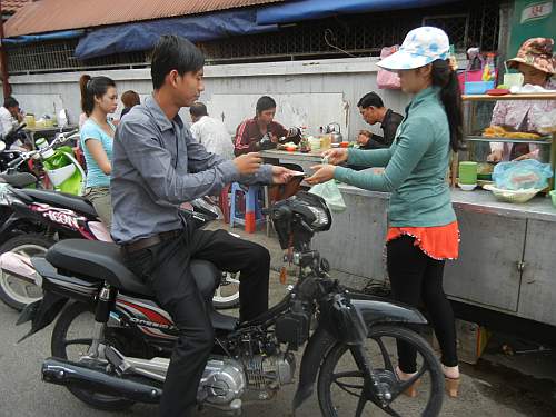 Street vendor food